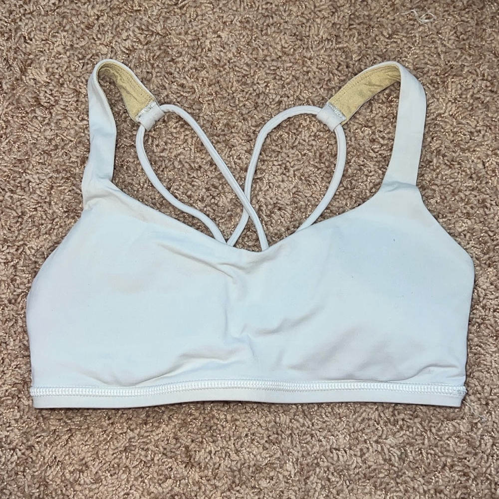 lululemon sports bra